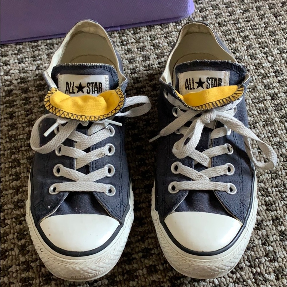 Unique yellow flap converse